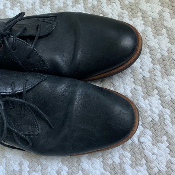 Black Cushion Plus Clarks 🖤 - Picture 3 of 3